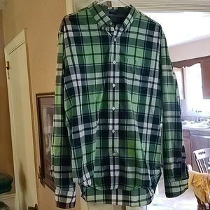 American Eagle long sleeve button up shirt